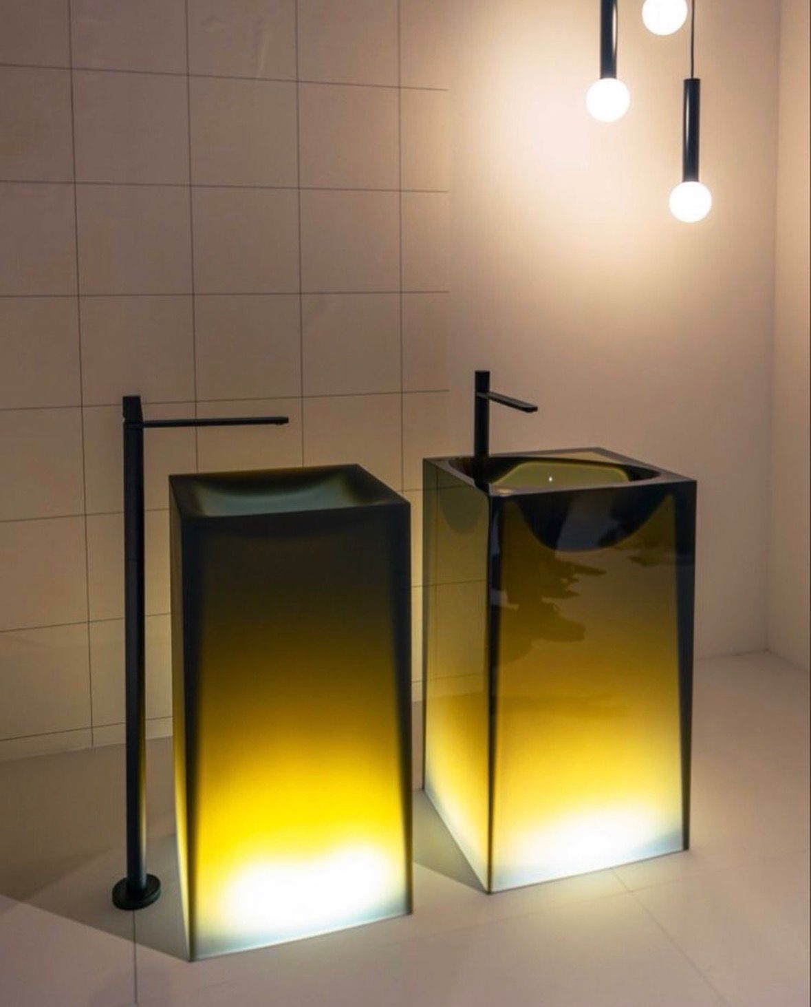 Yellow Illuminated Resin Freestanding Basin Yellow Illuminated Resin Freestanding Basin
